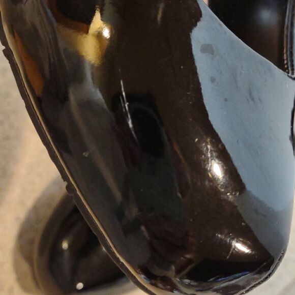 👍 Candies  Black Shiny Mary Jane Heels Size 9.5.     A2 - Picture 7 of 7
